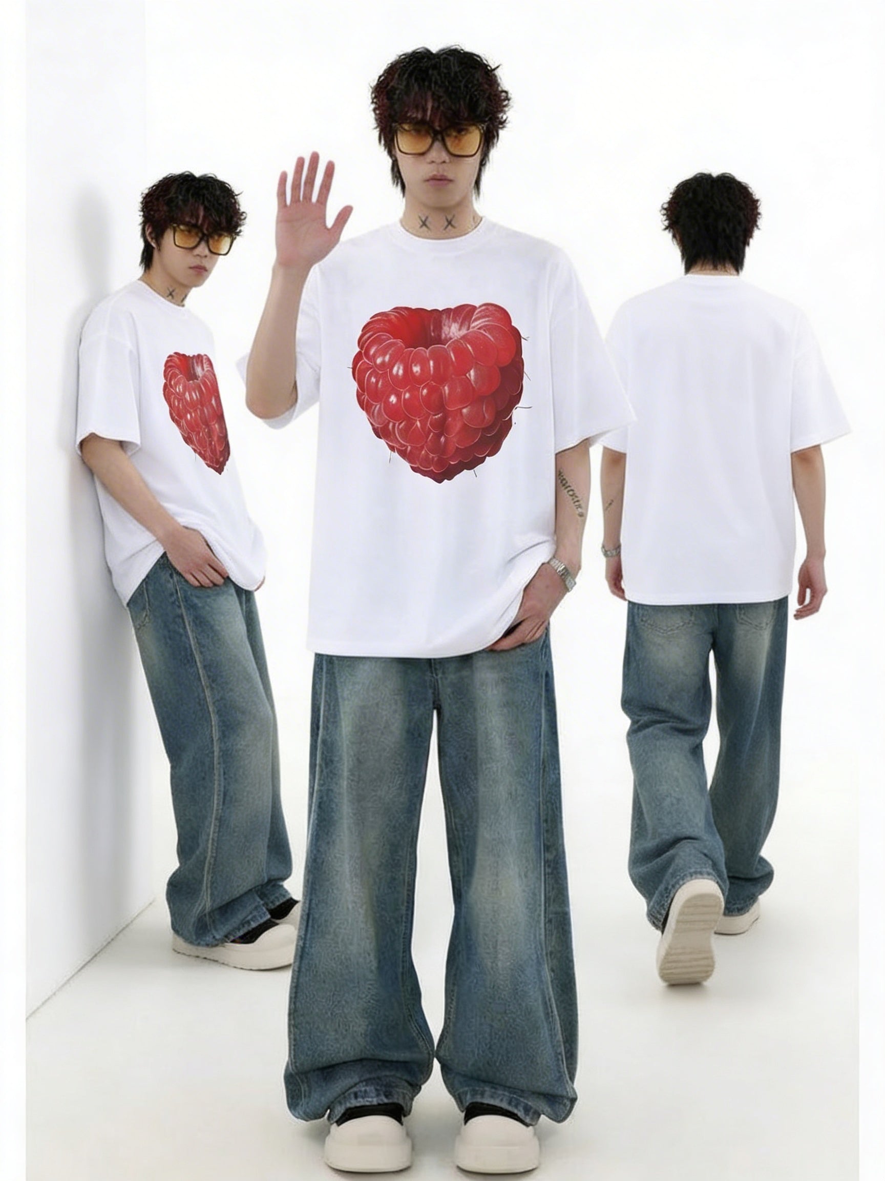 STAWBERRY CLUB TEE